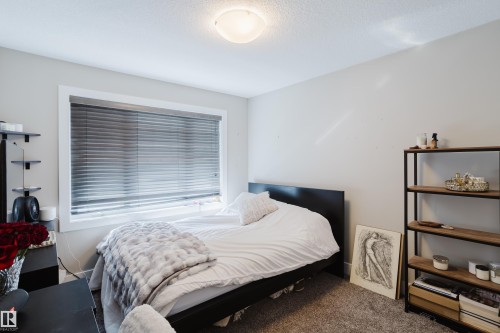 1088 Hope Road, Edmonton, AB - Indoor Photo Showing Bedroom