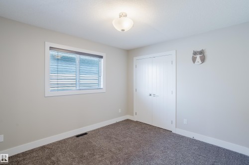 1088 Hope Road, Edmonton, AB - Indoor Photo Showing Other Room