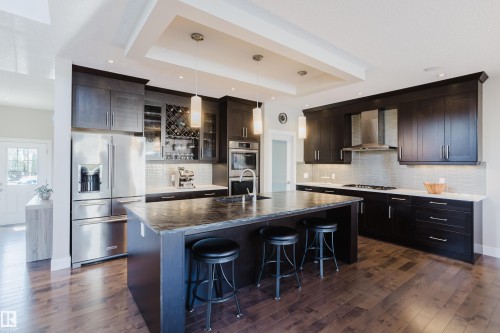 1088 Hope Road, Edmonton, AB - Indoor Photo Showing Kitchen With Upgraded Kitchen