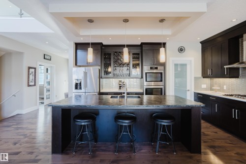 1088 Hope Road, Edmonton, AB - Indoor Photo Showing Kitchen With Double Sink With Upgraded Kitchen