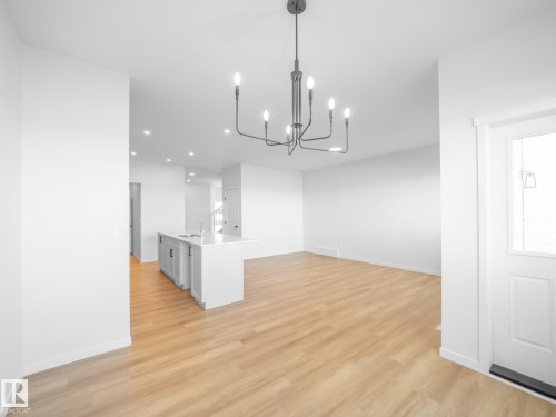 19422 22A Avenue, Edmonton, AB - Indoor Photo Showing Other Room