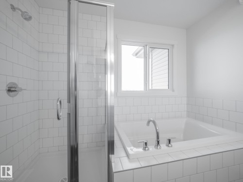 19422 22A Avenue, Edmonton, AB - Indoor Photo Showing Bathroom
