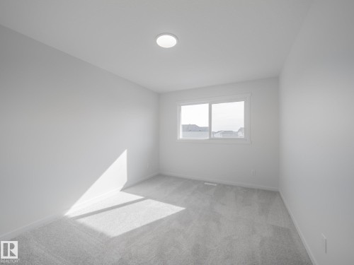 19422 22A Avenue, Edmonton, AB - Indoor Photo Showing Other Room