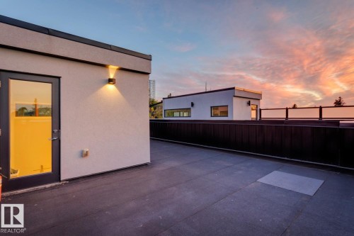 12420 103 Avenue, Edmonton, AB - Outdoor