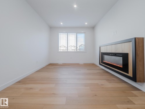 9824 106 Avenue, Morinville, AB - Indoor With Fireplace