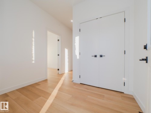 9824 106 Avenue, Morinville, AB - Indoor Photo Showing Other Room