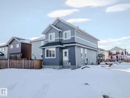 9824 106 Avenue, Morinville, AB - Outdoor