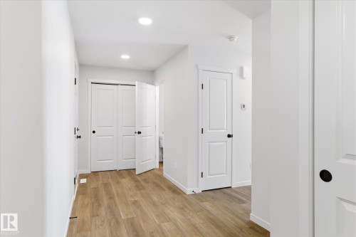 346 172 Avenue, Edmonton, AB - Indoor Photo Showing Other Room