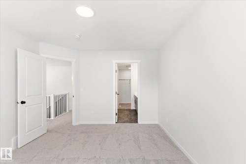 346 172 Avenue, Edmonton, AB - Indoor Photo Showing Other Room