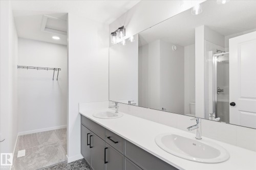 346 172 Avenue, Edmonton, AB - Indoor Photo Showing Bathroom
