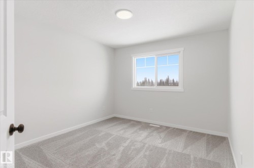 346 172 Avenue, Edmonton, AB - Indoor Photo Showing Other Room