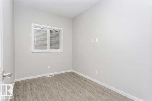 324 173 Avenue, Edmonton, AB - Indoor Photo Showing Other Room