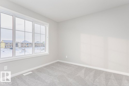 324 173 Avenue, Edmonton, AB - Indoor Photo Showing Other Room