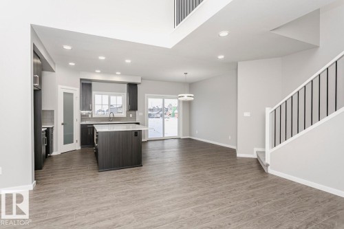 324 173 Avenue, Edmonton, AB - Indoor