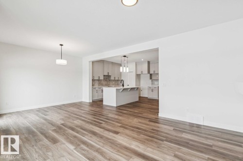 41 Gable Common, Spruce Grove, AB - Indoor Photo Showing Kitchen