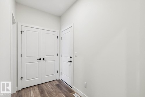 41 Gable Common, Spruce Grove, AB - Indoor Photo Showing Other Room