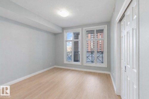 402 9020 Jasper Avenue, Edmonton, AB - Indoor Photo Showing Other Room