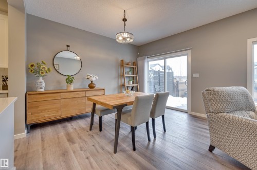5158 Lark Crescent, Edmonton, AB 