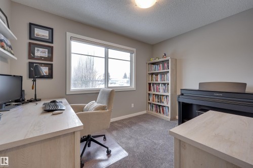 5158 Lark Crescent, Edmonton, AB 