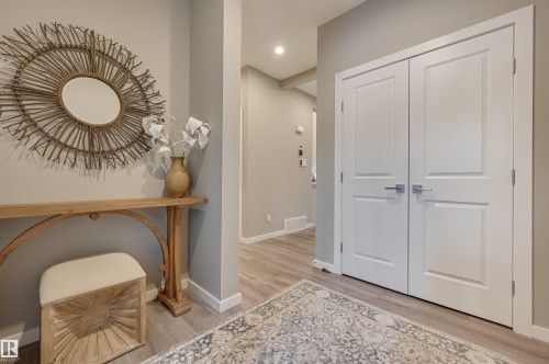 5158 Lark Crescent, Edmonton, AB - Indoor Photo Showing Other Room