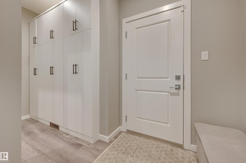 5158 Lark Crescent, Edmonton, AB - Indoor Photo Showing Other Room
