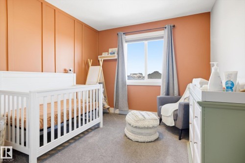 1815 Tanager Close, Edmonton, AB - Indoor Photo Showing Bedroom