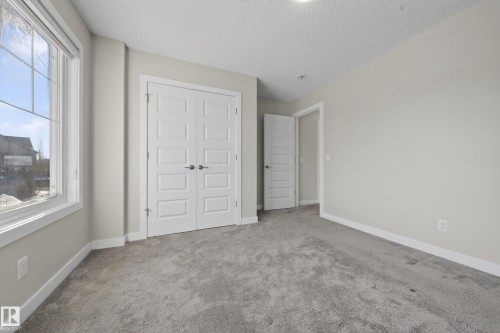 1234 Daniels Crescent, Edmonton, AB - Indoor Photo Showing Other Room