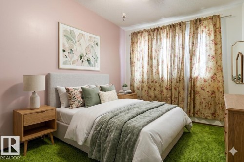 3704 134 Avenue, Edmonton, AB - Indoor Photo Showing Bedroom