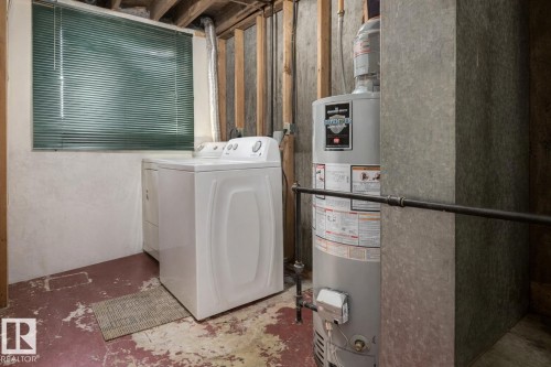 3704 134 Avenue, Edmonton, AB - Indoor Photo Showing Laundry Room