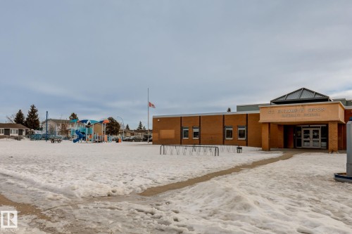 3704 134 Avenue, Edmonton, AB - Outdoor