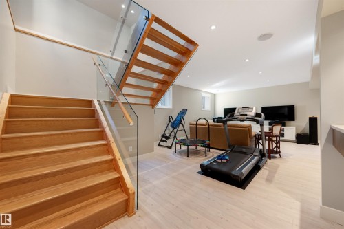 8408 118 Street, Edmonton, AB - Indoor Photo Showing Other Room