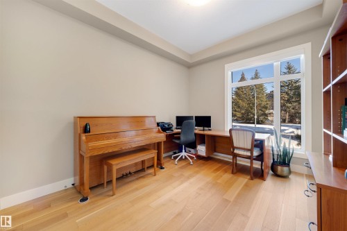 8408 118 Street, Edmonton, AB - Indoor