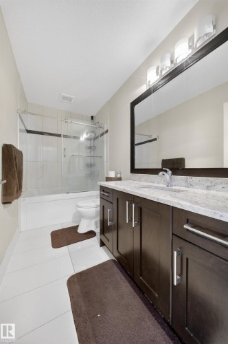 3 Shorewood Crescent, Leduc, AB - Indoor Photo Showing Bathroom