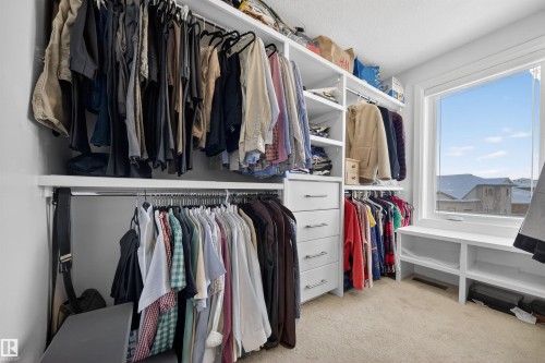 3 Shorewood Crescent, Leduc, AB - Indoor With Storage