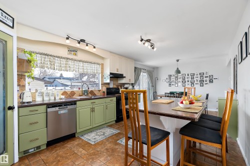 13315 96 Street, Edmonton, AB - Indoor