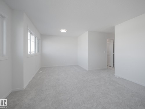 6957 176A Avenue, Edmonton, AB - Indoor Photo Showing Other Room