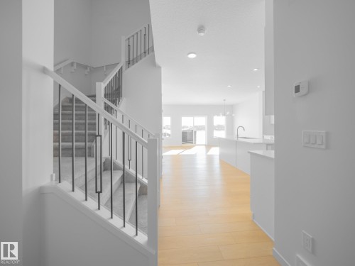 6957 176A Avenue, Edmonton, AB - Indoor Photo Showing Other Room