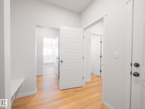 2524 211 Street, Edmonton, AB - Indoor Photo Showing Other Room