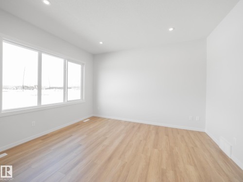 2524 211 Street, Edmonton, AB - Indoor Photo Showing Other Room