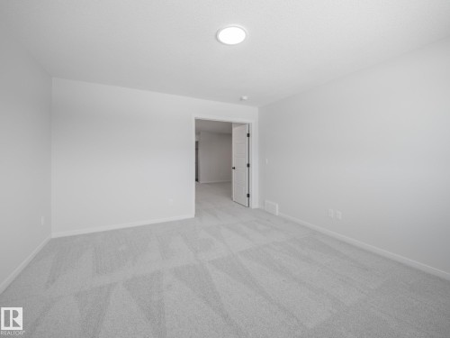 2524 211 Street, Edmonton, AB - Indoor Photo Showing Other Room