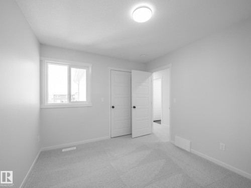 2524 211 Street, Edmonton, AB - Indoor Photo Showing Other Room