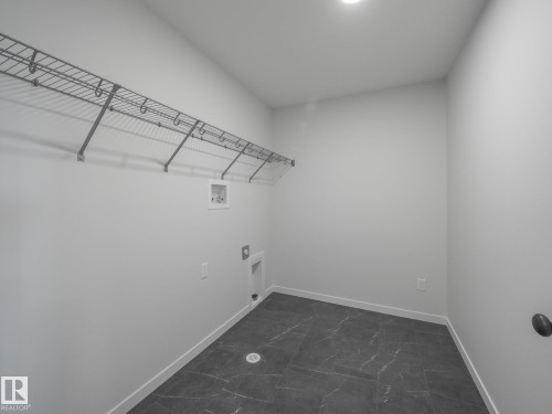 2524 211 Street, Edmonton, AB - Indoor Photo Showing Other Room