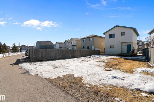 54 Birchglen Crescent, Leduc, AB - Outdoor