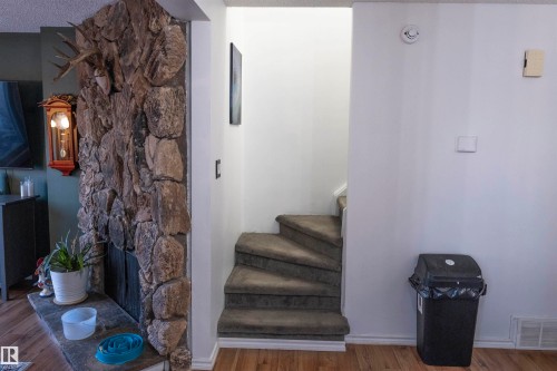 139 Lancaster Terrace, Edmonton, AB - Indoor Photo Showing Other Room