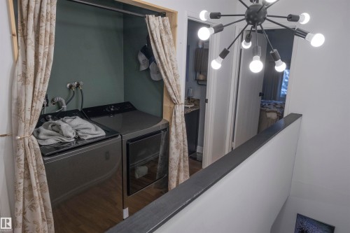 139 Lancaster Terrace, Edmonton, AB - Indoor Photo Showing Other Room