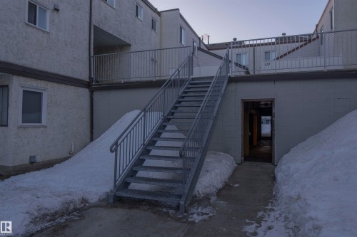 139 Lancaster Terrace, Edmonton, AB - Outdoor