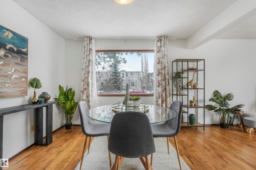 8016 73 Street, Edmonton, AB - Indoor Photo Showing Dining Room