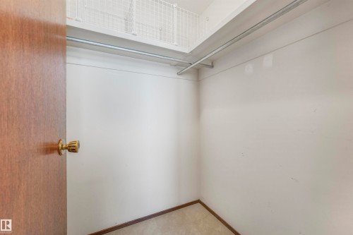 8016 73 Street, Edmonton, AB - Indoor Photo Showing Other Room