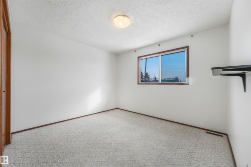 8016 73 Street, Edmonton, AB - Indoor Photo Showing Other Room