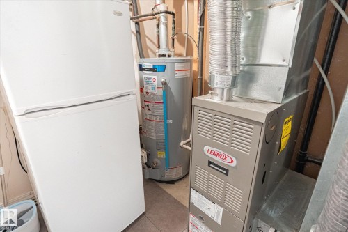 5521 Stevens Crescent, Edmonton, AB - Indoor Photo Showing Basement